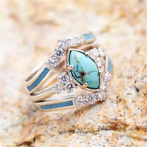 Luxurious Shining Crystal Stone Ring